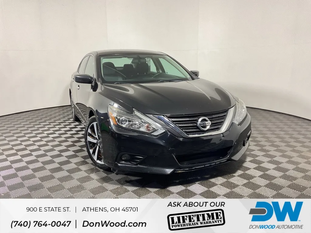 2016 Nissan Altima 2.5 SR for sale in Athens, OH