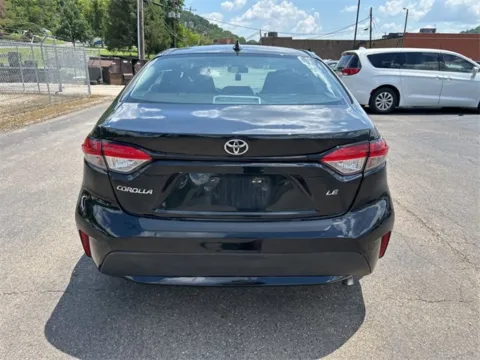 More photos of 2022 Toyota Corolla LE at Don Wood Toyota, OH