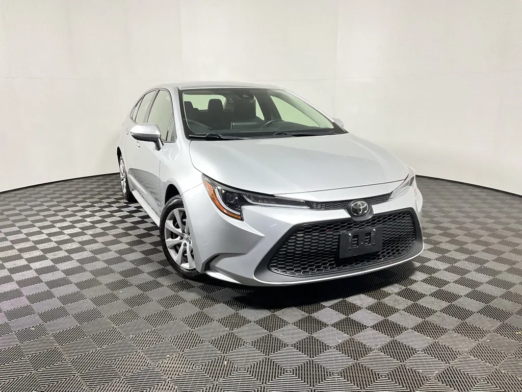 Silver 2020 Toyota Corolla LE for sale in Athens, OH