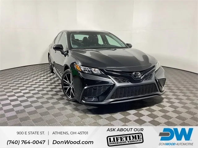 Black 2023 Toyota Camry SE for sale in Athens, OH