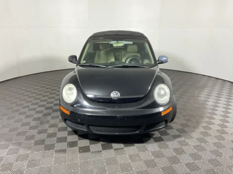 Another view of 2008 Volkswagen Beetle SE for sale in Athens, OH at Don Wood Toyota