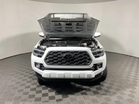 More photos of 2022 Toyota Tacoma TRD Sport at Don Wood Toyota, OH
