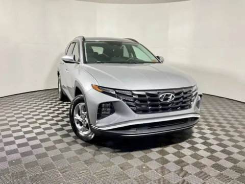 Silver 2022 Hyundai Tucson SEL for sale in Athens, OH
