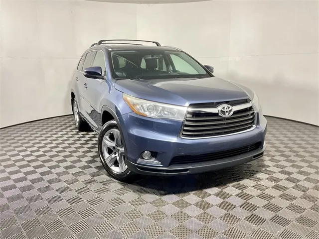 Blue 2016 Toyota Highlander Limited for sale in Athens, OH