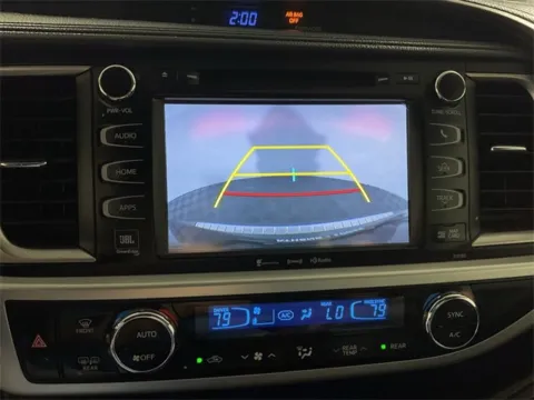 More photos of 2016 Toyota Highlander Limited at Don Wood Toyota, OH