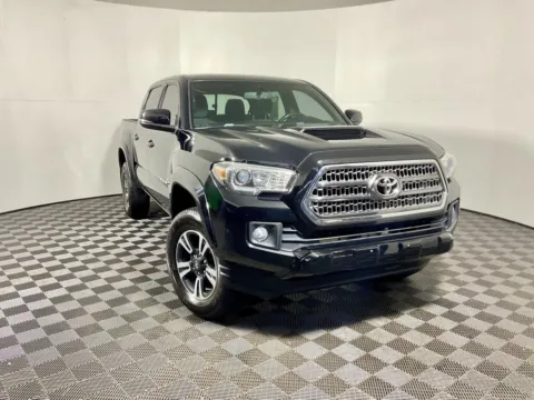 Black 2016 Toyota Tacoma TRD Sport for sale in Athens, OH