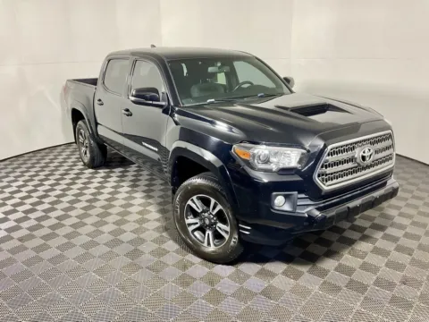 More photos of 2016 Toyota Tacoma TRD Sport at Don Wood Toyota, OH