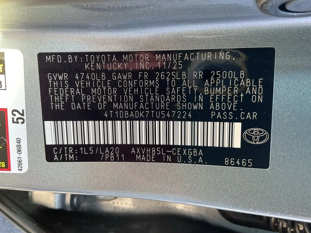 2026 Toyota Camry XLE - Photo 41