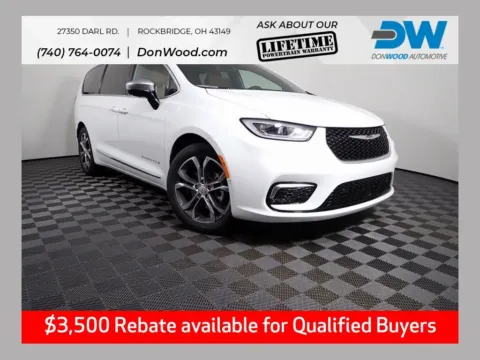 White 2026 Chrysler Pacifica Pinnacle for sale in Rockbridge, OH
