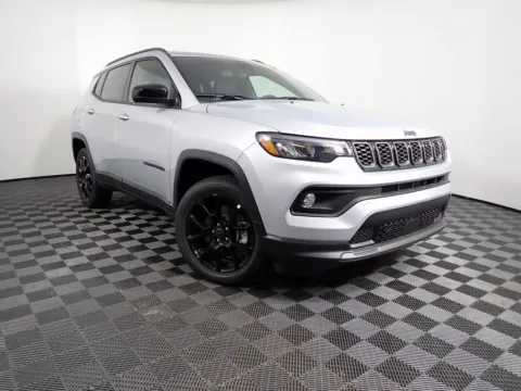 Silver 2026 Jeep Compass Latitude for sale in Rockbridge, OH