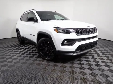 White 2026 Jeep Compass Latitude for sale in Rockbridge, OH