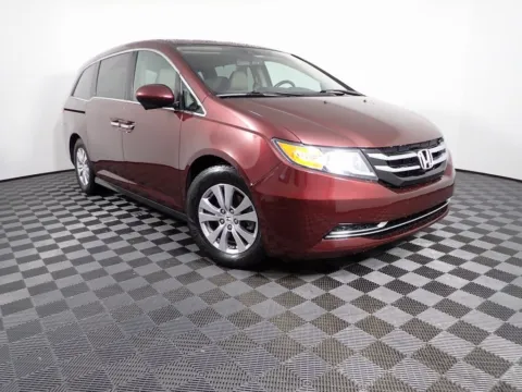 Red 2016 Honda Odyssey EX-L for sale in Rockbridge, OH