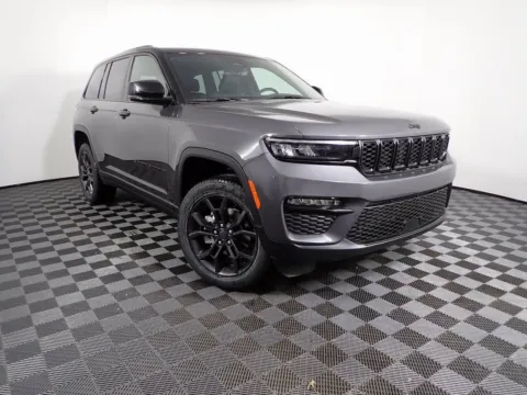 Gray 2025 Jeep Grand Cherokee Limited for sale in Rockbridge, OH
