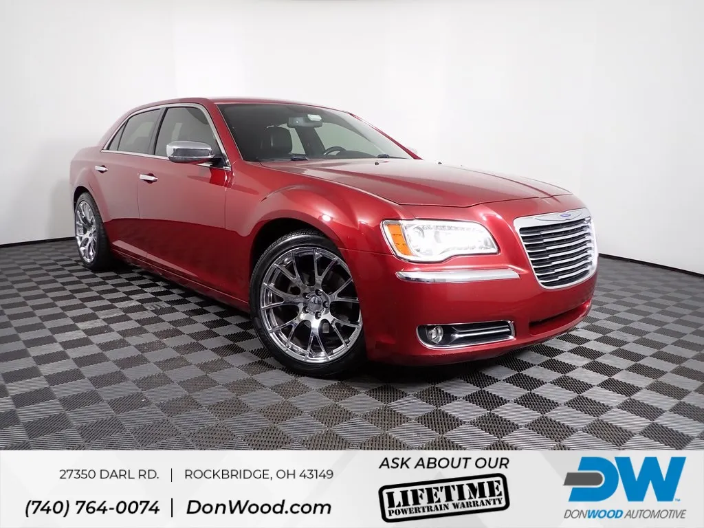 2012 Chrysler 300 Limited for sale in Rockbridge, OH