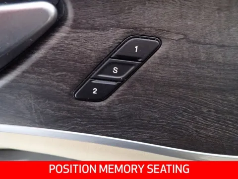 More photos of 2021 Jeep Grand Cherokee L Limited at Don Wood Chrysler Dodge Jeep Ram, OH