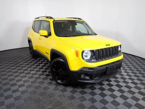 More photos of 2018 Jeep Renegade Altitude at Don Wood Chrysler Dodge Jeep Ram, OH