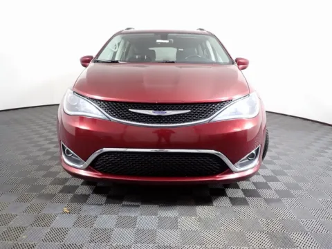 More photos of 2019 Chrysler Pacifica Touring L at Don Wood Chrysler Dodge Jeep Ram, OH