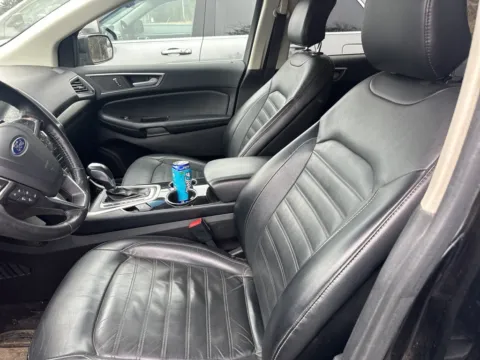 More photos of 2017 Ford Edge SEL at Don Wood Chrysler Dodge Jeep Ram, OH