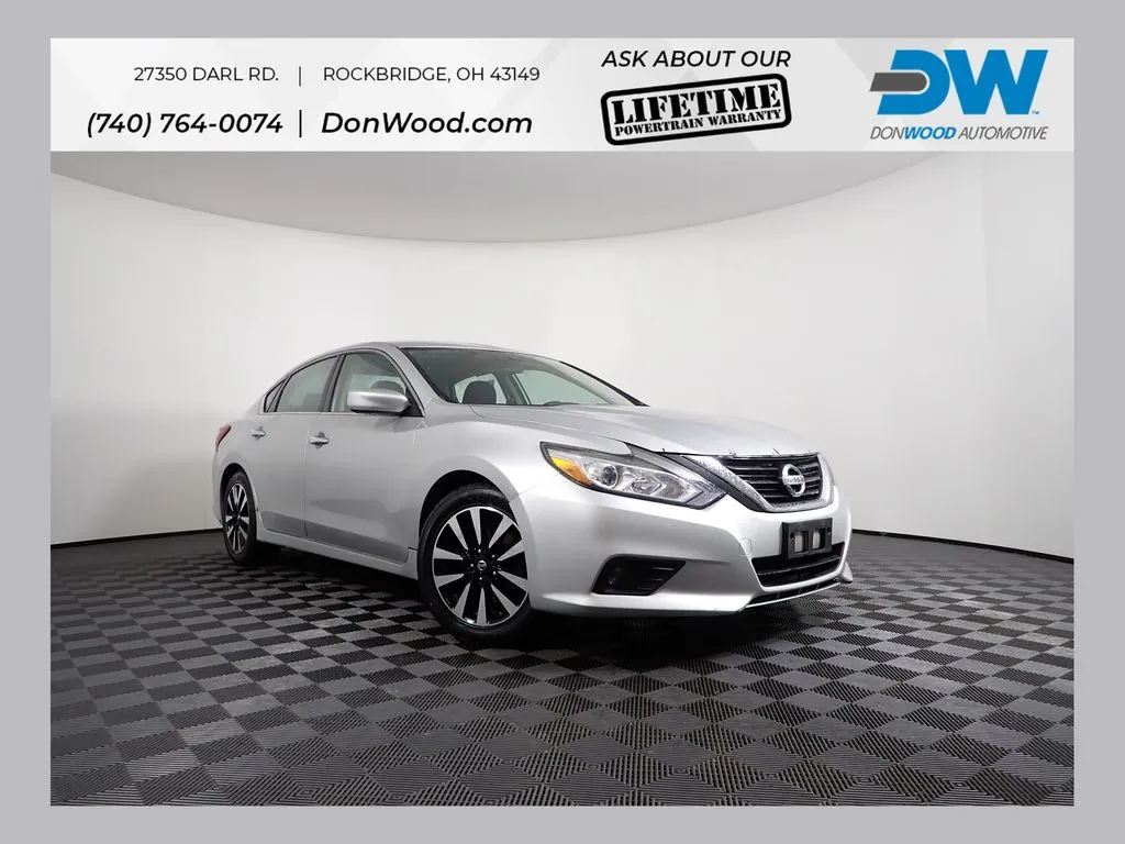 Silver 2018 Nissan Altima 2.5 SV for sale in Rockbridge, OH