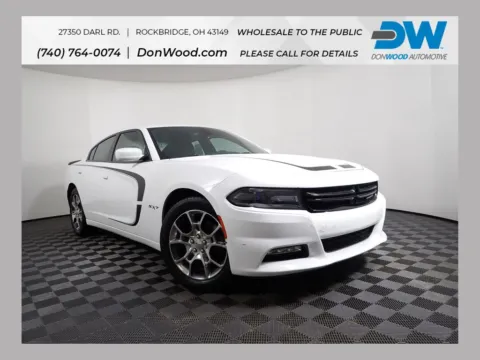 White 2015 Dodge Charger SXT for sale in Rockbridge, OH