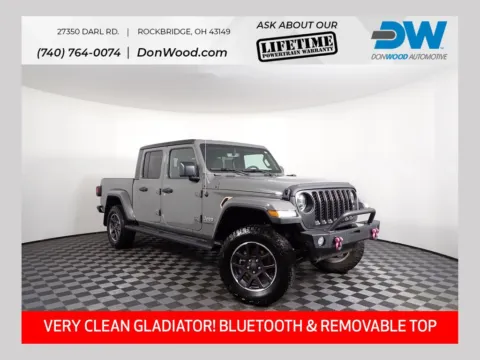 Gray 2023 Jeep Gladiator Overland for sale in Rockbridge, OH