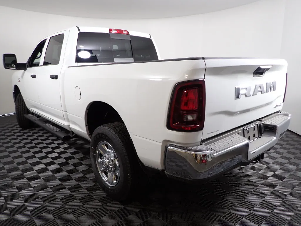 Ram 2500 photo 11