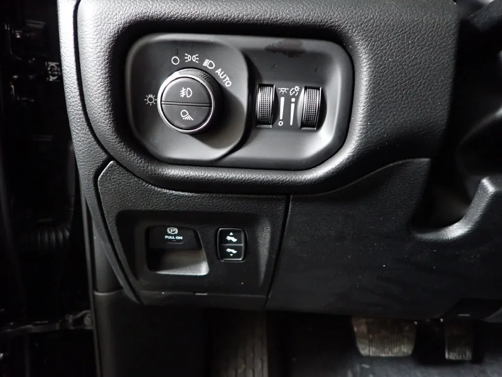Ram 1500 photo 24