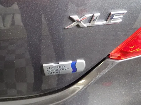 More photos of 2012 Toyota Camry Hybrid XLE at Don Wood Chrysler Dodge Jeep Ram, OH