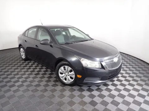 More photos of 2013 Chevrolet Cruze LS at Don Wood Chrysler Dodge Jeep Ram, OH