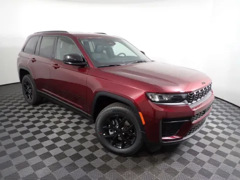 More photos of 2026 Jeep Grand Cherokee Laredo Altitude at Don Wood Chrysler Dodge Jeep Ram, OH