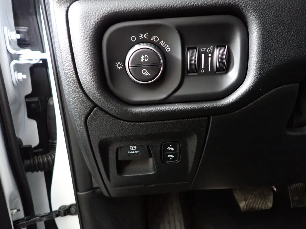 Ram 1500 photo 22
