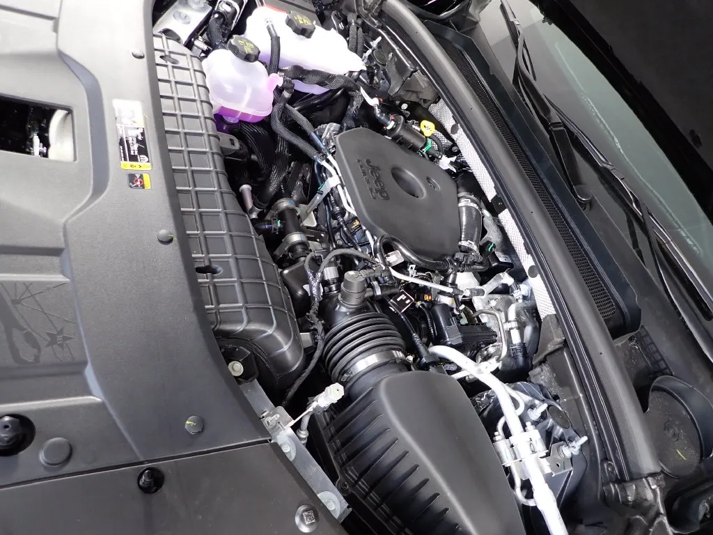Jeep Grand Cherokee photo 8