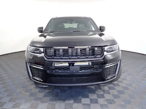 More photos of 2026 Jeep Grand Cherokee Limited at Don Wood Chrysler Dodge Jeep Ram, OH