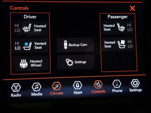 More photos of 2019 Jeep Cherokee Limited at Don Wood Chrysler Dodge Jeep Ram, OH