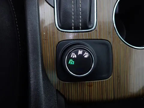 More photos of 2019 GMC Acadia SLE-1 at Don Wood Chrysler Dodge Jeep Ram, OH