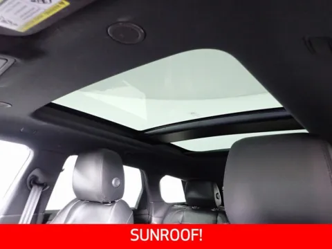 More photos of 2022 Land Rover Range Rover Evoque SE at Don Wood Chrysler Dodge Jeep Ram, OH