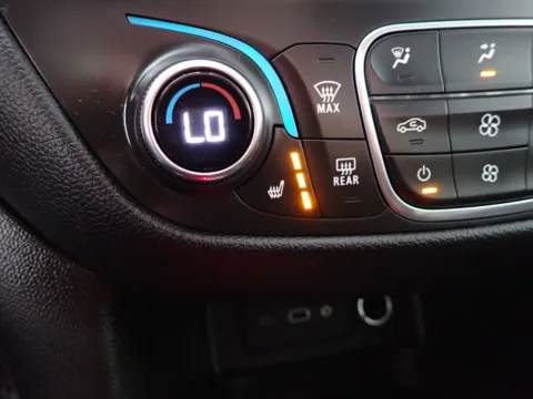 More photos of 2020 Chevrolet Equinox LT at Don Wood Chrysler Dodge Jeep Ram, OH