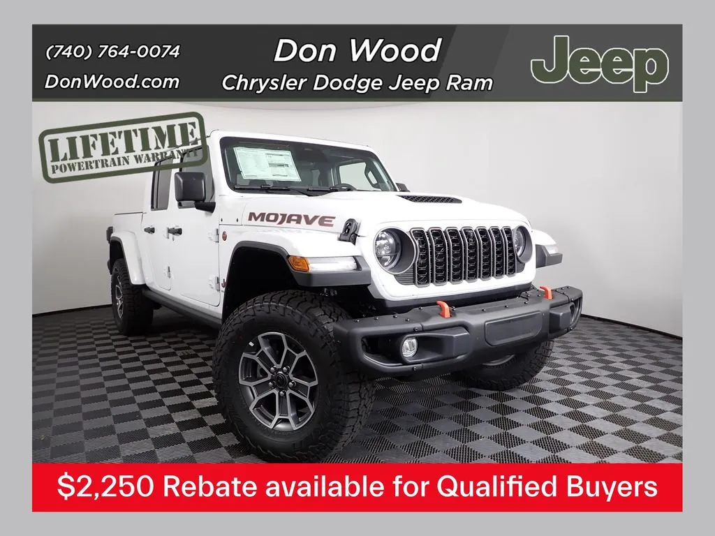 White 2026 Jeep Gladiator Mojave for sale in Rockbridge, OH