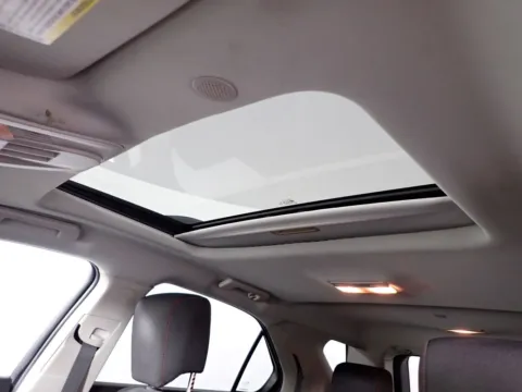 More photos of 2011 Chevrolet Equinox LT at Don Wood Chrysler Dodge Jeep Ram, OH