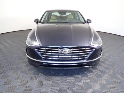 More photos of 2020 Hyundai Sonata Hybrid Limited at Don Wood Chrysler Dodge Jeep Ram, OH