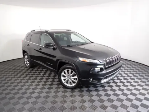 More photos of 2014 Jeep Cherokee Limited at Don Wood Chrysler Dodge Jeep Ram, OH