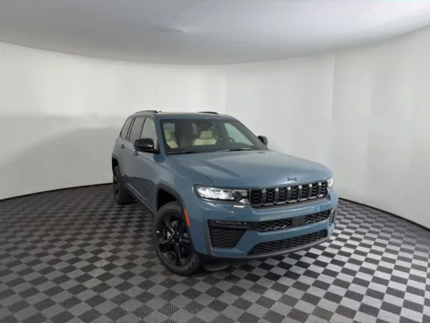 Photos of 2026 Jeep Grand Cherokee Limited for sale in Rockbridge, OH at Don Wood Chrysler Dodge Jeep Ram