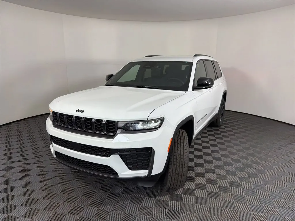 Jeep Grand Cherokee L photo 10