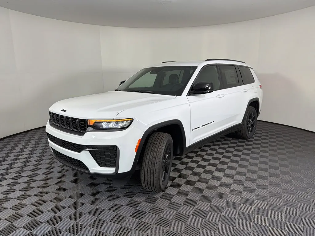 Jeep Grand Cherokee L photo 11