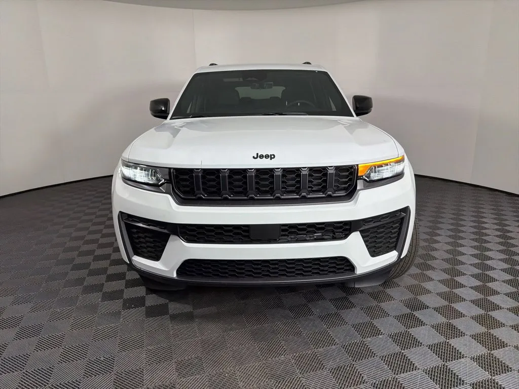 Jeep Grand Cherokee L photo 4