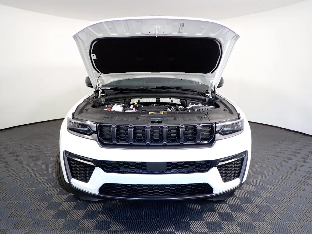 Jeep Grand Cherokee photo 42