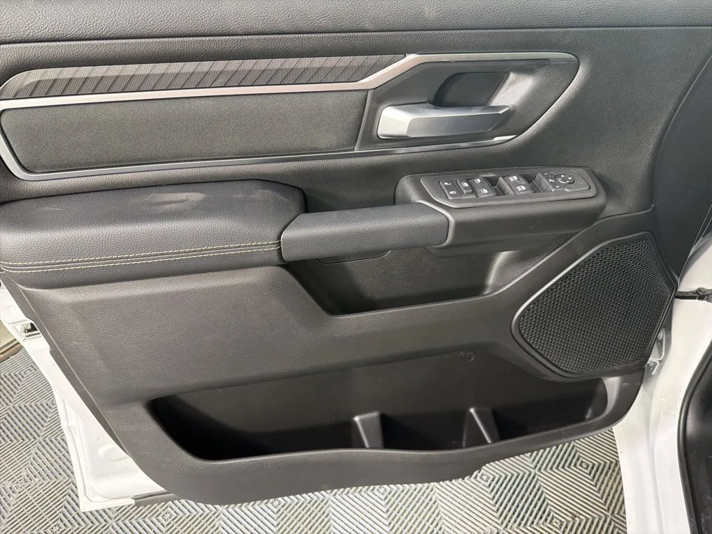 Ram 1500 photo 13