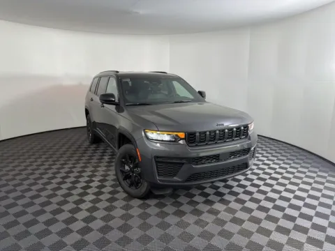 Photos of 2026 Jeep Grand Cherokee L Altitude for sale in Rockbridge, OH at Don Wood Chrysler Dodge Jeep Ram