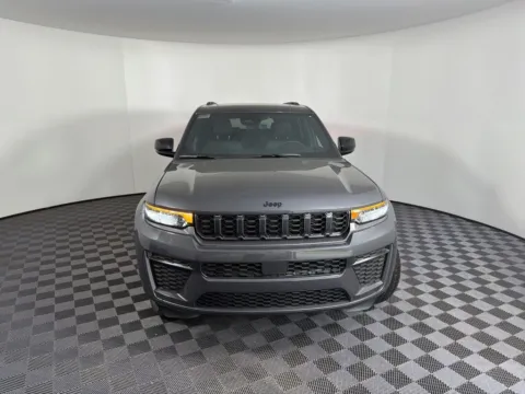More photos of 2026 Jeep Grand Cherokee L Altitude at Don Wood Chrysler Dodge Jeep Ram, OH