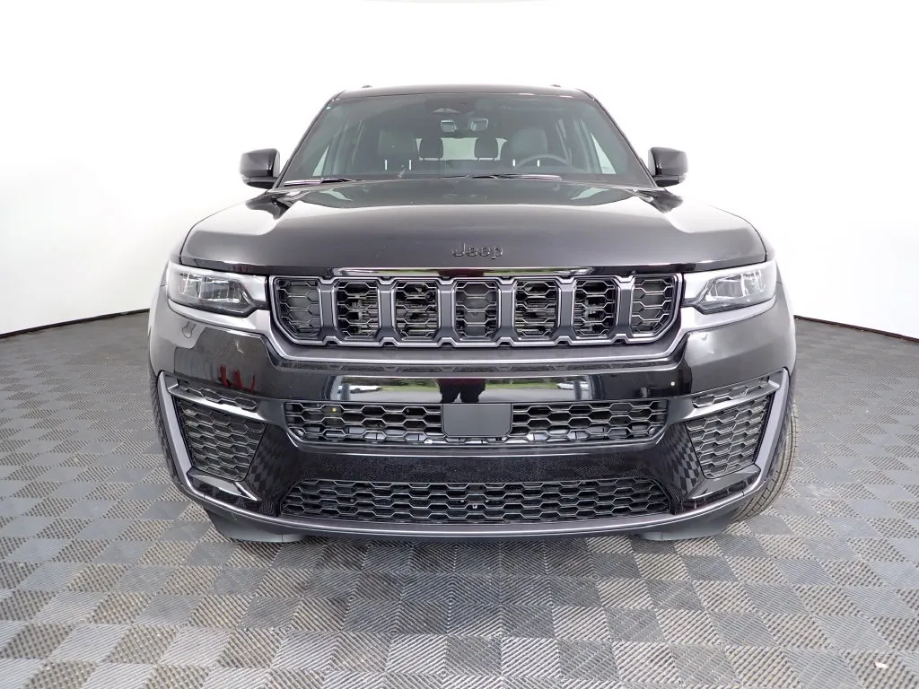 Jeep Grand Cherokee L photo 7